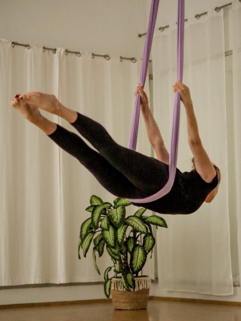 Aerial Joga Shakti Shala Wrocław